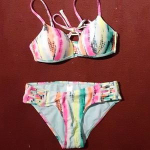 **Add 2 cups Hipster bottoms cute a$$ bathing suit